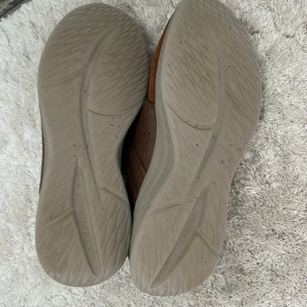 Skechers slip in Men's Tan Oxford Shoes - Picture 4 of 6